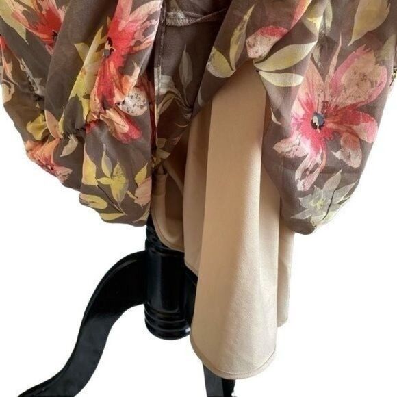 Sundance Brown Floral Short Sleeves Ruched V-Neck Silk Dress Size 14 - Picture 8 of 10